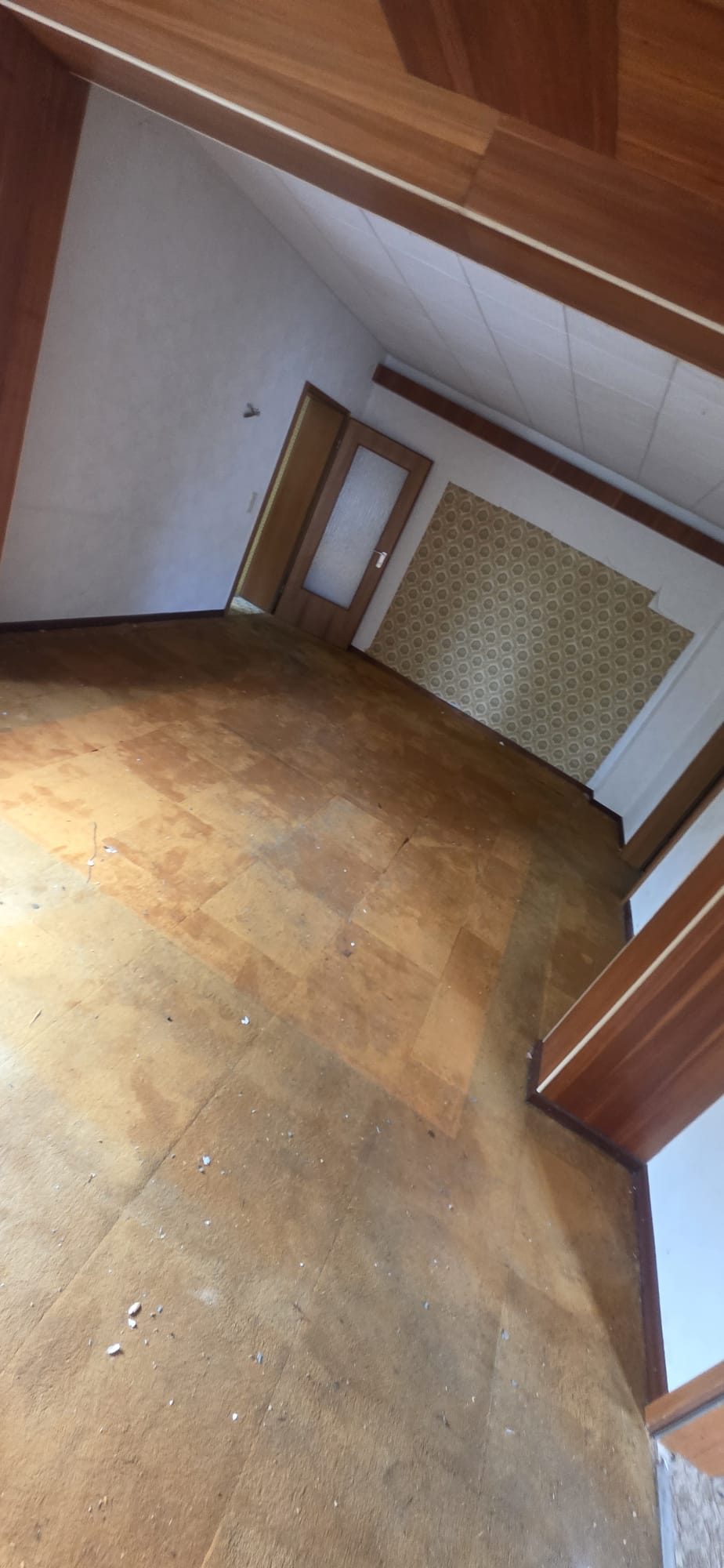 Haus in Düsseldorf-Itter nach der Entrümpelung, besenrein übergeben (Bild 11)