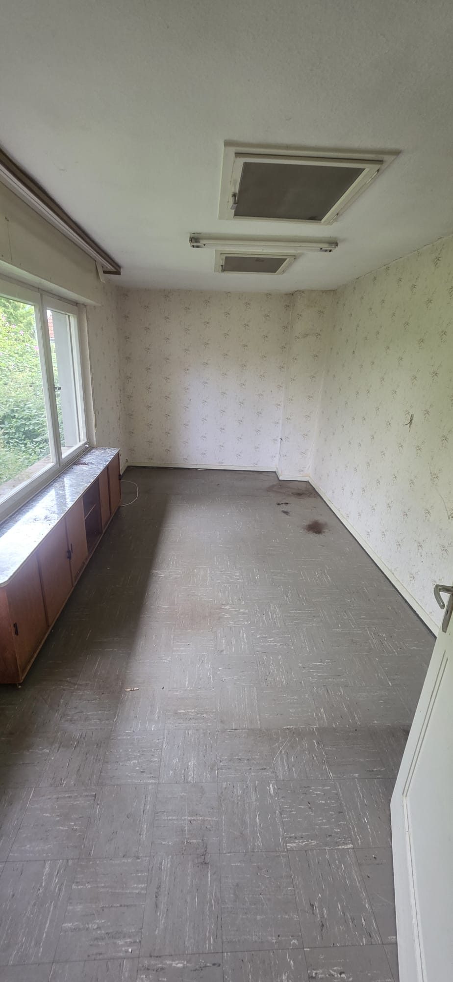 Haus in Düsseldorf-Itter nach der Entrümpelung, besenrein übergeben (Bild 15)