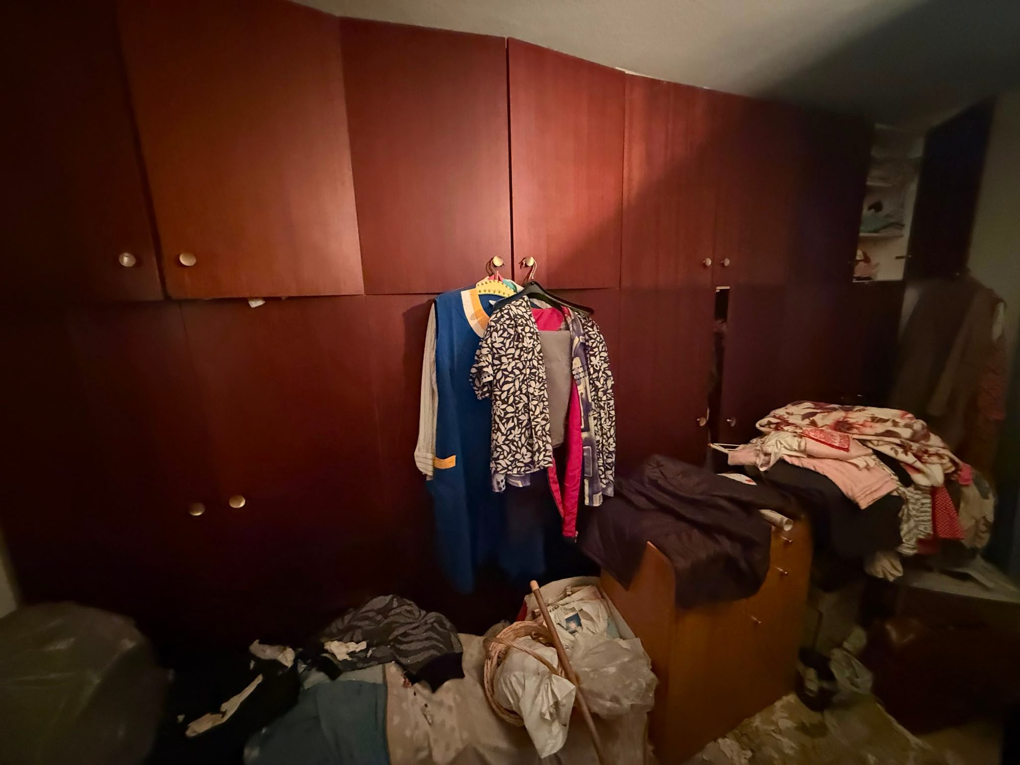 Haus in Düsseldorf-Itter vor der Entrümpelung (Bild 12)