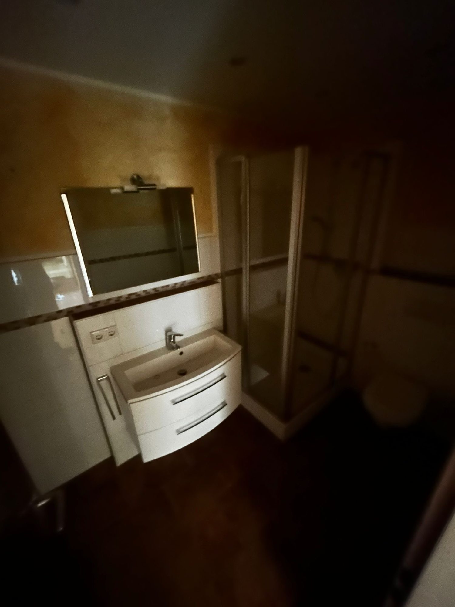 Wohnung in Erkrath-Hochdahl nach der Entrümpelung, besenrein übergeben (Bild 2)