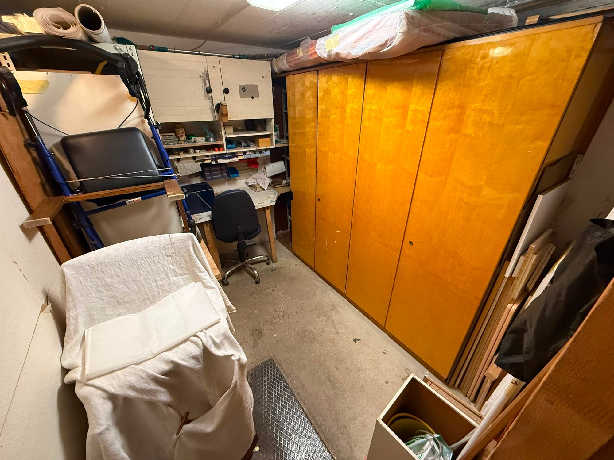 Wohnung in Erkrath-Hochdahl vor der Entrümpelung (Bild 5)